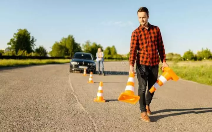 varsha car and scooty driving school in vijayawada - Photo No.6