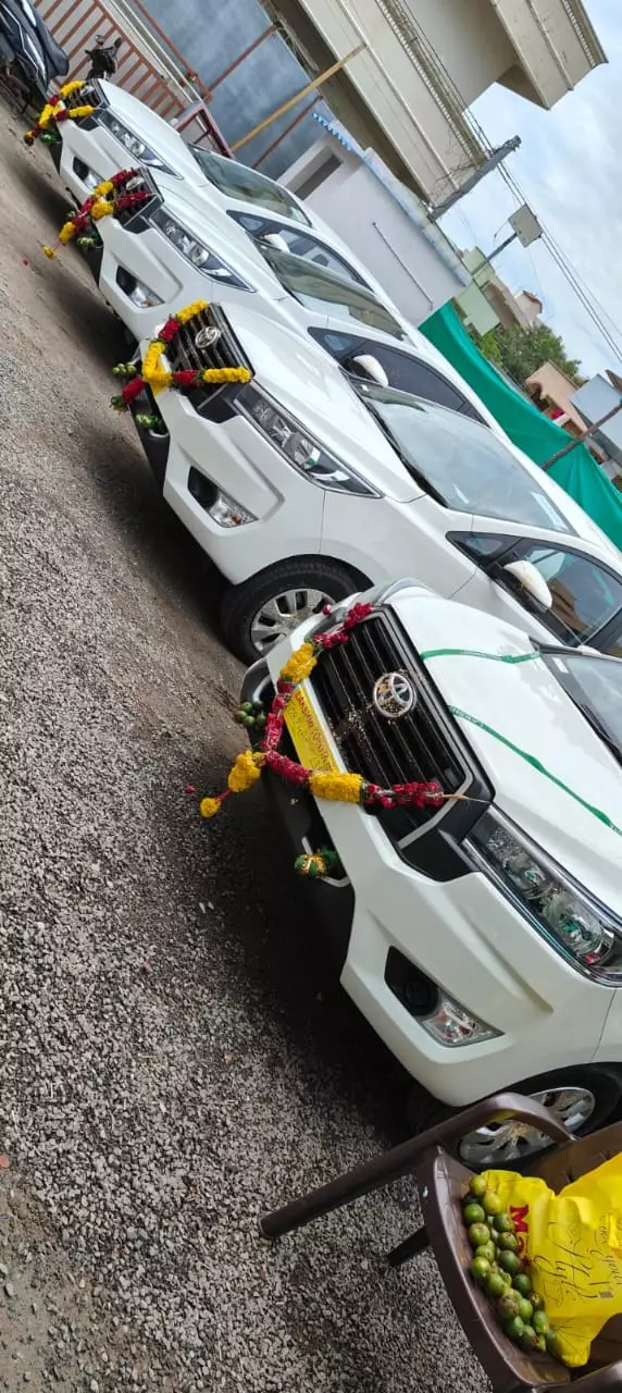 trinadh car travels gunadala in vijayawada - Photo No.12