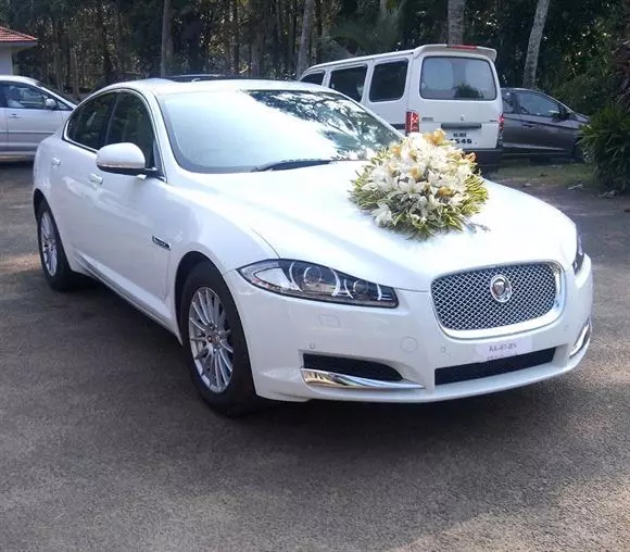 four wheel car travels kanuru in vijayawada - Photo No.7