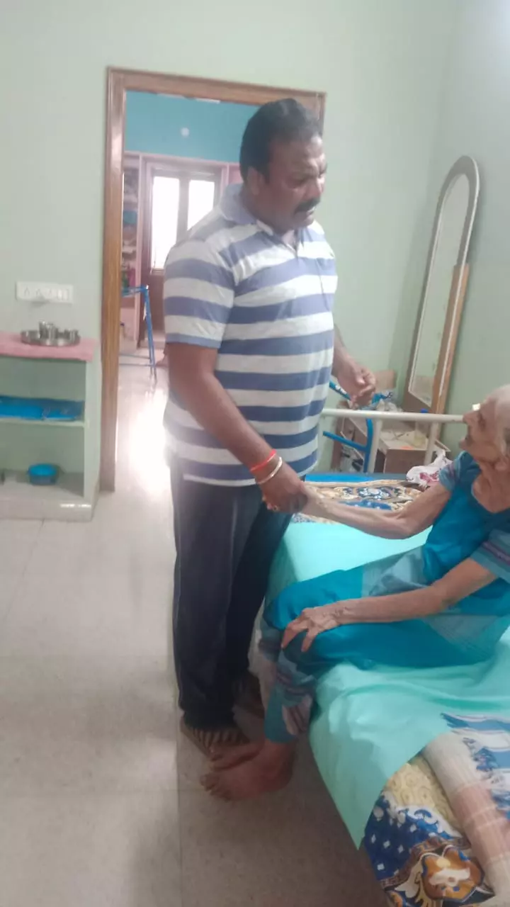 cheyuta old age home and home care services tangellamudi in eluru - Photo No.9