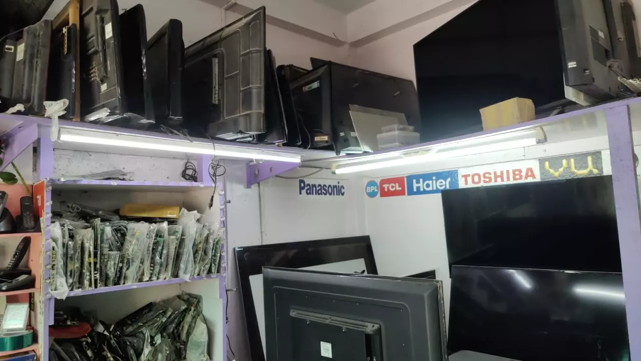 led tv repair and service lg hisense at agraharam in guntur - Photo No.11