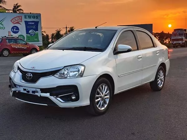 sri prakash travels bhupathi raju vari street kakinada - Photo No.5