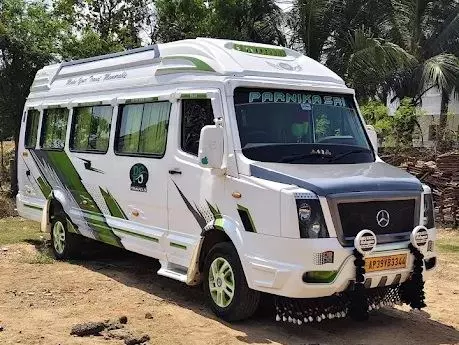 sri prakash travels bhupathi raju vari street kakinada - Photo No.2