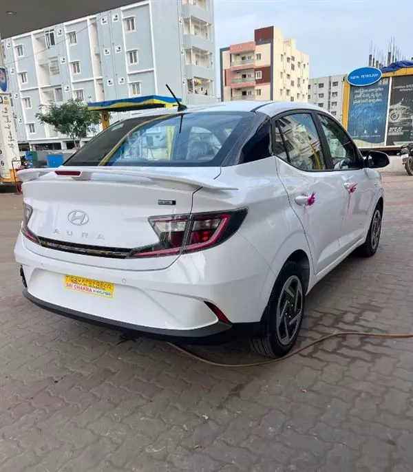 bbr car travels mangamuru road in ongole - Photo No.2