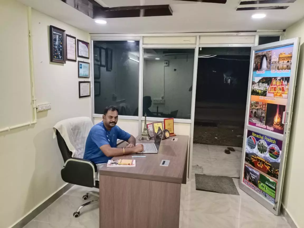 balu car travels gandhi nagar in vijayawada - Photo No.9