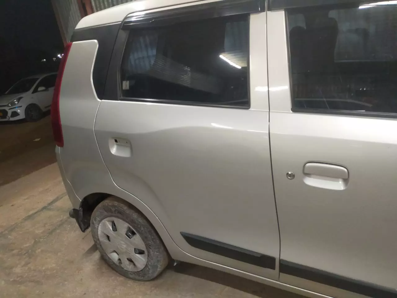 bhavishya car painting and denting ramavarapadu ring in vijayawada - Photo No.8