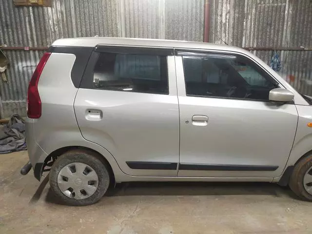 bhavishya car painting and denting ramavarapadu ring in vijayawada - Photo No.2