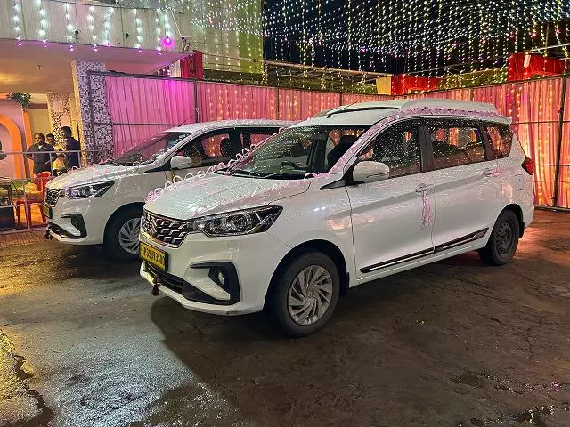 taxiwaala tours and travels nad junction in visakhapatnam - Photo No.1