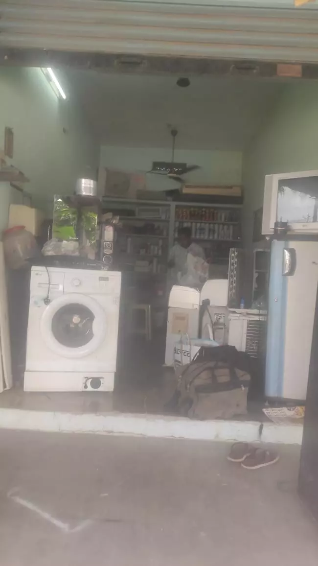 sri lakshmi srinivasa ac and refrigeration works tanuku in west godavari - Photo No.2