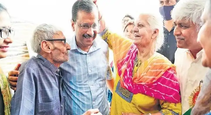 Suraksha Old Age Home in Maruthi Nagar