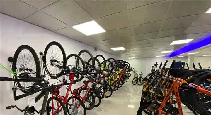 Balaji Cycle World in Appavu Nagar