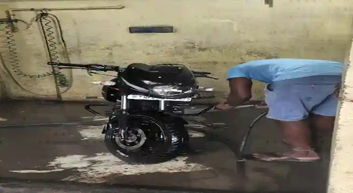 Kavy Bike Wash in Madipakkam