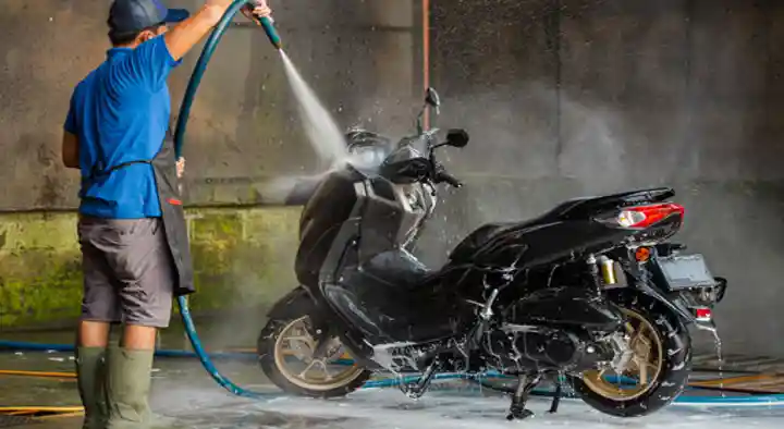 Sangameswara Car and  Bike Wash near Ponnur in Guntur