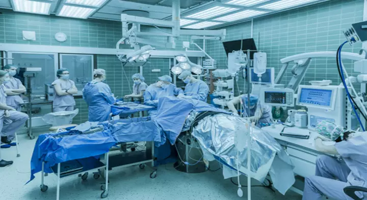 Dr Rajesh Bollam Best Oncologist in Kummari Guda, Hyderabad