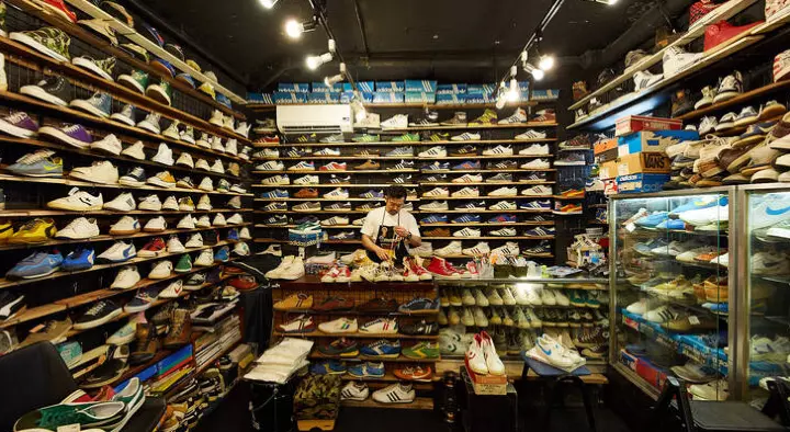 Sagar Shoes in Ameerpet