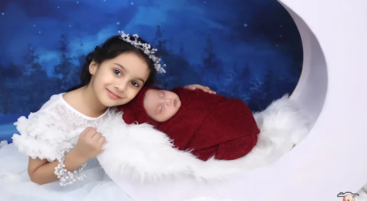 First Child Photography in Patrakar Colony