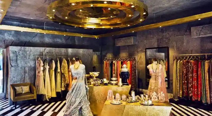 Varalakshmi Boutique in Prakash Nagar