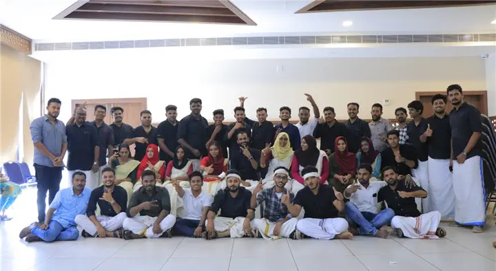 Speakeazy Coaching Center in Thavakkara