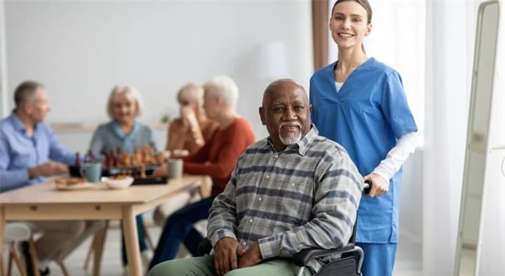 Saranya Old Age Home in Veegaland Road