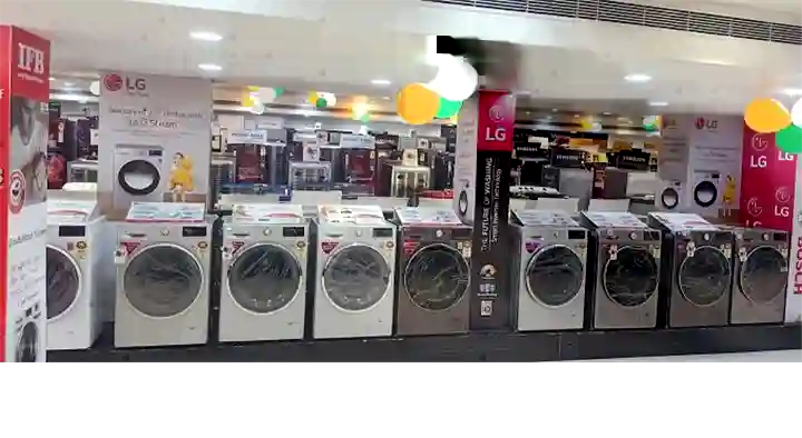 Bajaj Electronics and Home Appliances in Mogdumpur Road