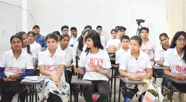 Bharath Spoken English Institute in Shivalayam Veedhi