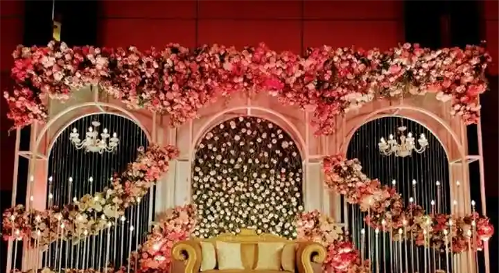 Srinivasa Flower Decoration in Padmavathi Nagar