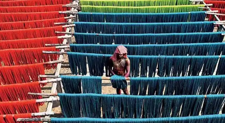 Apco Handloom House in Kandakam Road