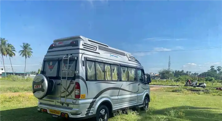 Rajaganapathi Tours and Travels in Santhi Nagar