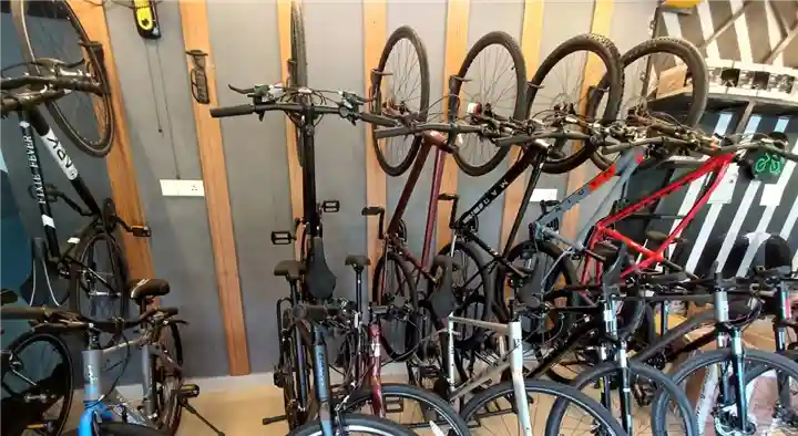Velodrome Bicycles Stores in Kazhakootam