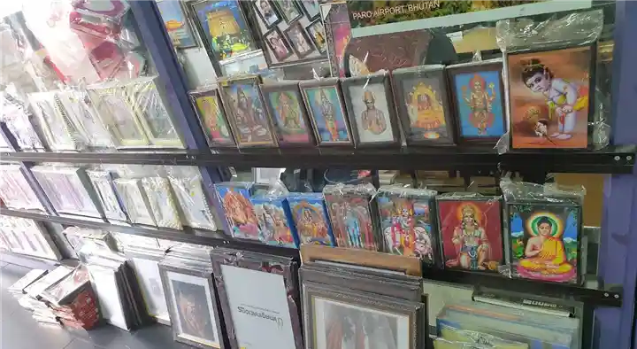 Saba Digital Color Lab in Gandhi Road