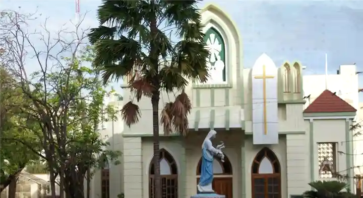 Holy Cross College in Tharanallur