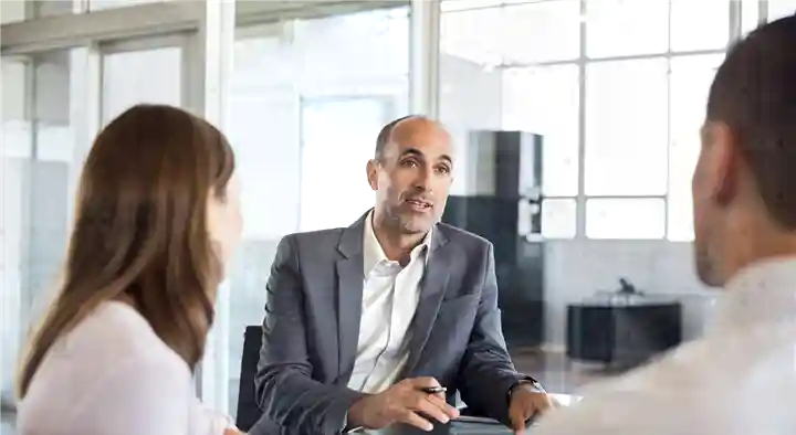 Sriyah Insurance Agents in Thillai Nagar