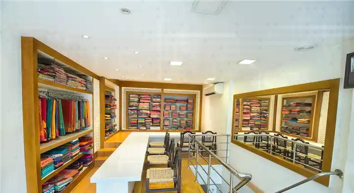 Shivanes Boutique in Palayamkottai
