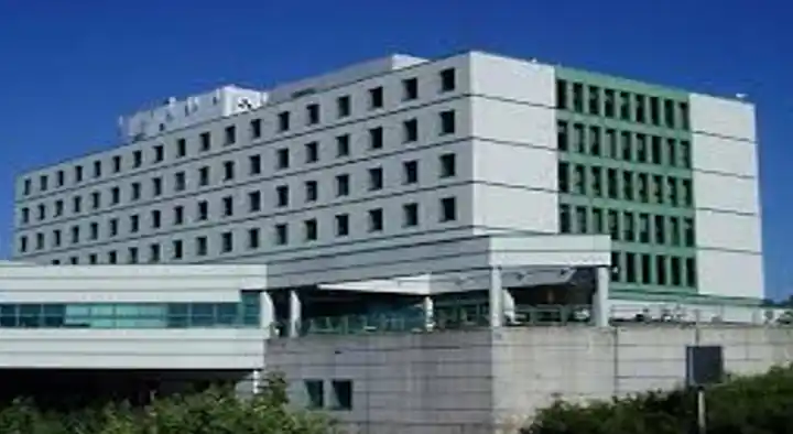 Sri Chakra Hospitals in Reddy Colony