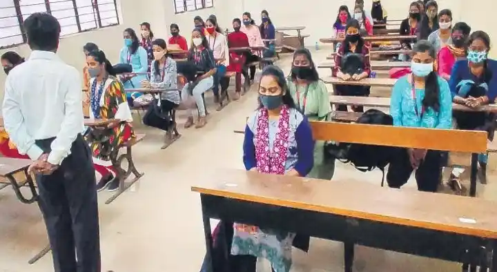 SVDC Sree Vidyanikethan Degree College in RC Road