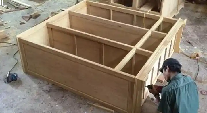 Nithish Carpenter Services in Murugan Nagar