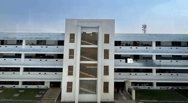 Sasurie College of Engineering in Kamaraj Nagar