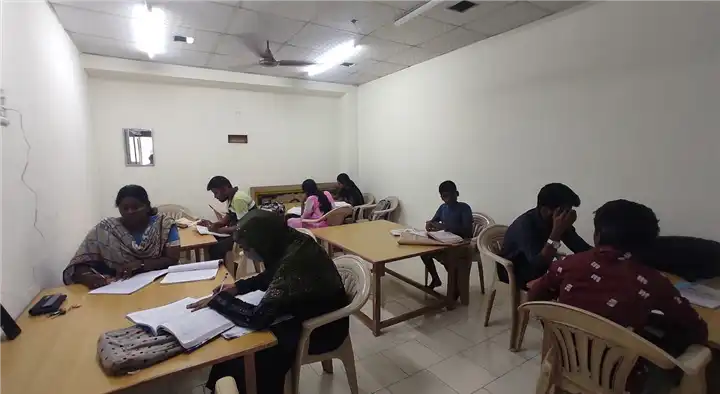 BOOM Spoken English Institute in Postal Colony