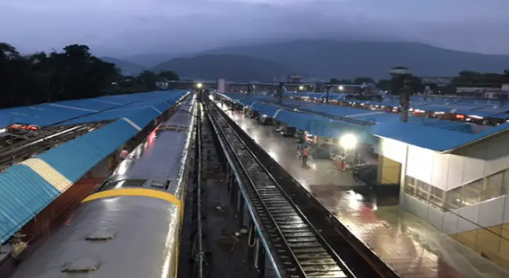 Railway Retiring Rooms and Dormitories in Railway Station