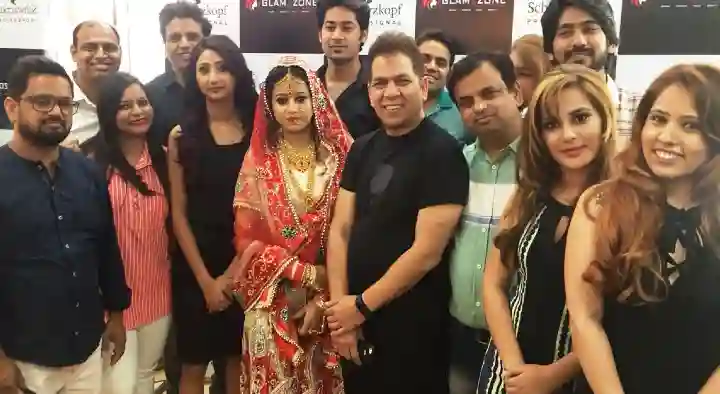 Toppers Grand Unisex Salon in MVP Colony