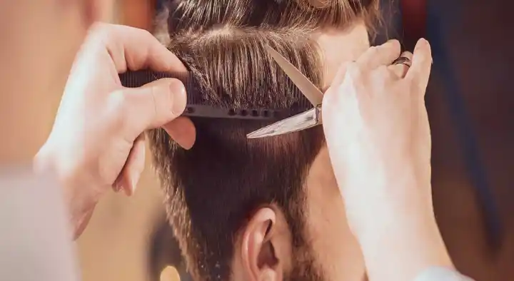 Bubbles Hair and Beauty Salon in Siripuram