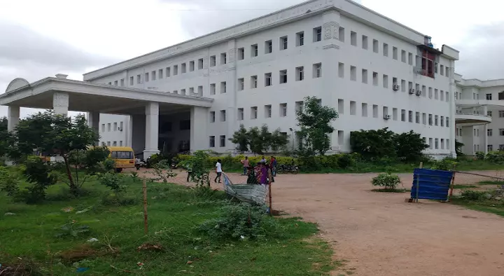 Ramappa Engineering College in Hanamkonda