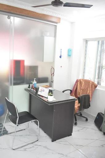 Sri Srinivasa Smile Dental Care Sarada Colony In Anakapalle - Photo No. 41