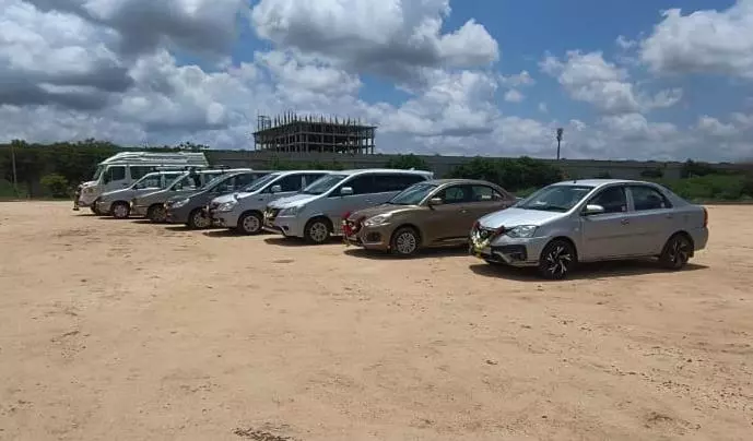 royal holidays tours and travels bellary bypass in anantapur - Photo No.0