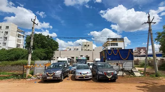 royal holidays tours and travels bellary bypass in anantapur - Photo No.1