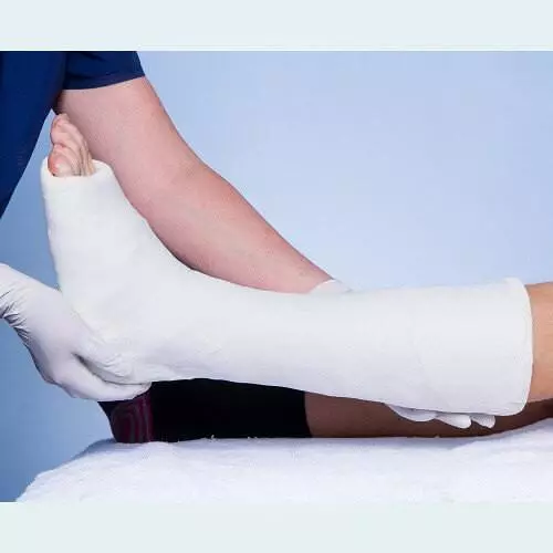 Lalitha Ortho And Spain Care Hospital Tadipatri In Anantapur - Photo No. 21