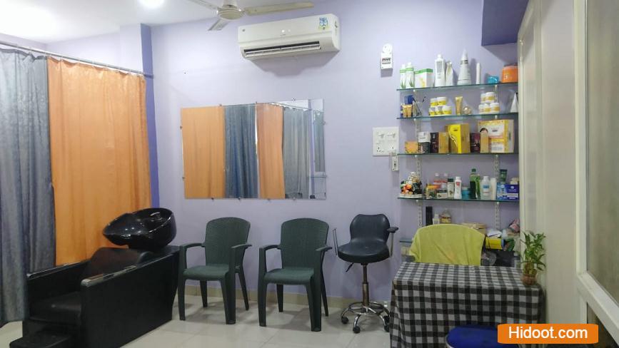sahasra beauty parlours near powerpet in eluru - Photo No.3