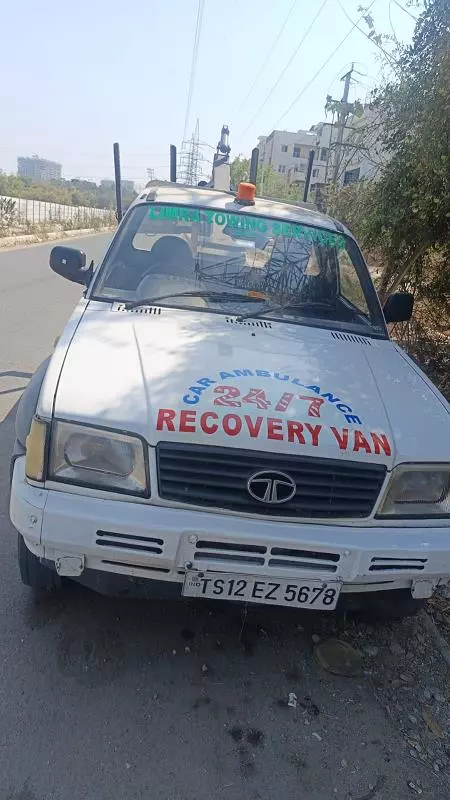 Limra Car Towing Services Hafeezpet In Hyderabad - Photo No. 11