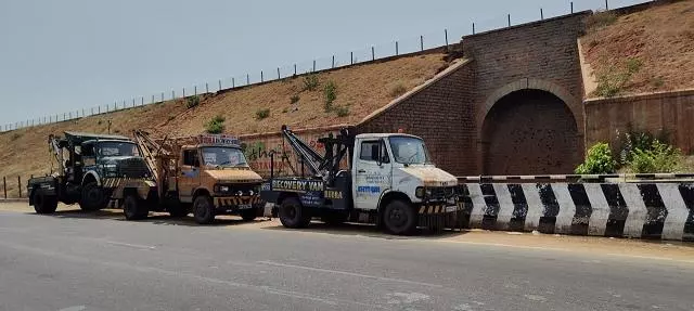 Rudra Vehicle Recovery Services Towing Services Autonagar In Hyderabad Telangana - Photo No. 21