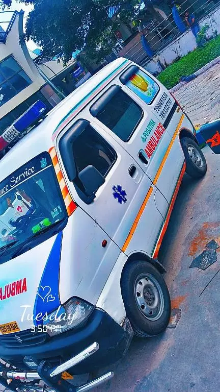 sri poojitha ambulance services main road in hyderabad - Photo No.0